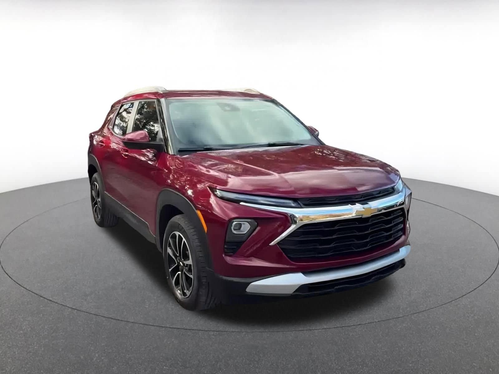 Thumbnail: 2025 Chevrolet TrailBlazer - 3