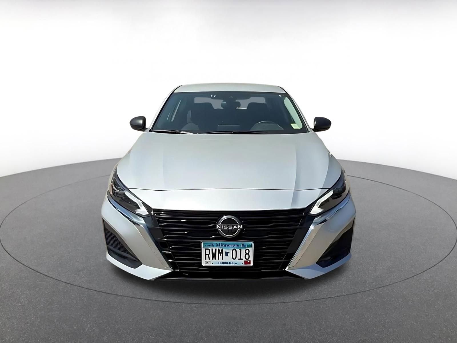 Thumbnail: 2025 Nissan Altima - 4