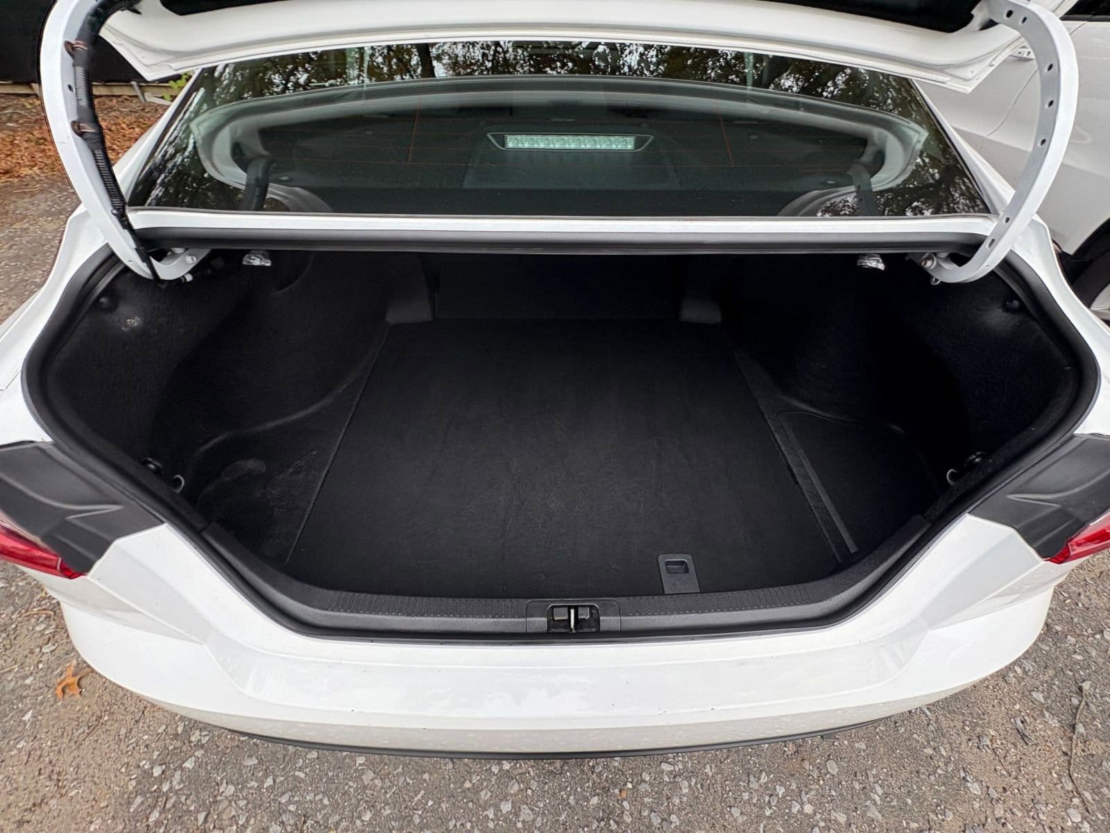 Thumbnail: 2025 Toyota Camry - 28