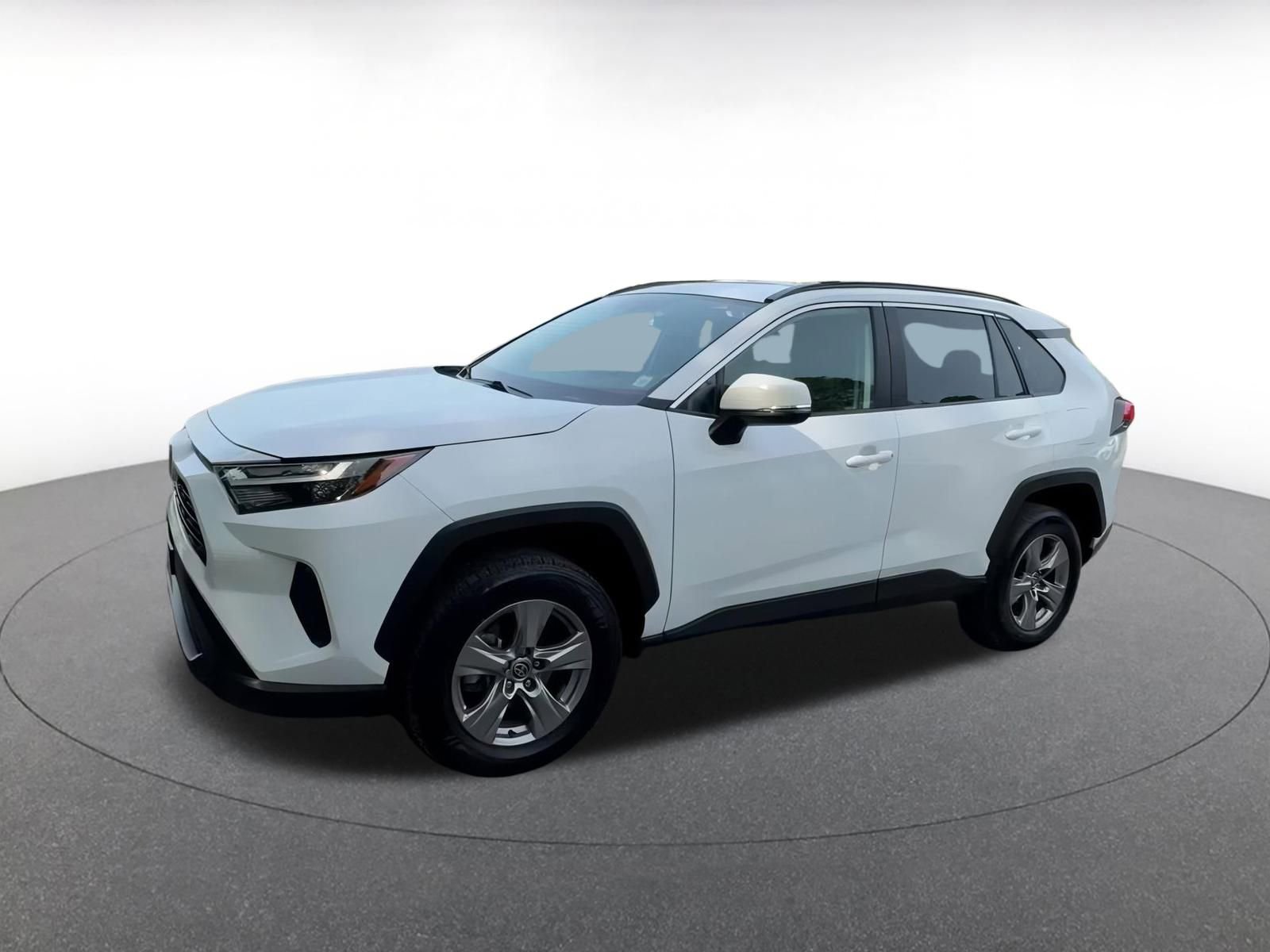Thumbnail: 2024 Toyota RAV4 - 7