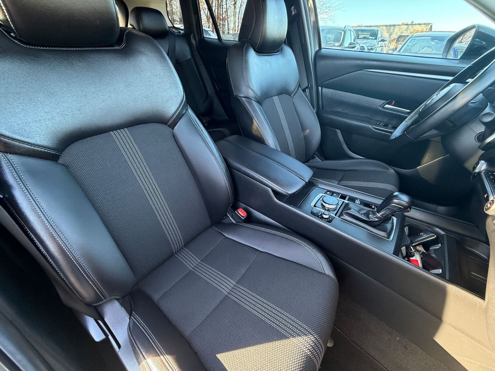 Thumbnail: 2025 Mazda CX-50 - 35