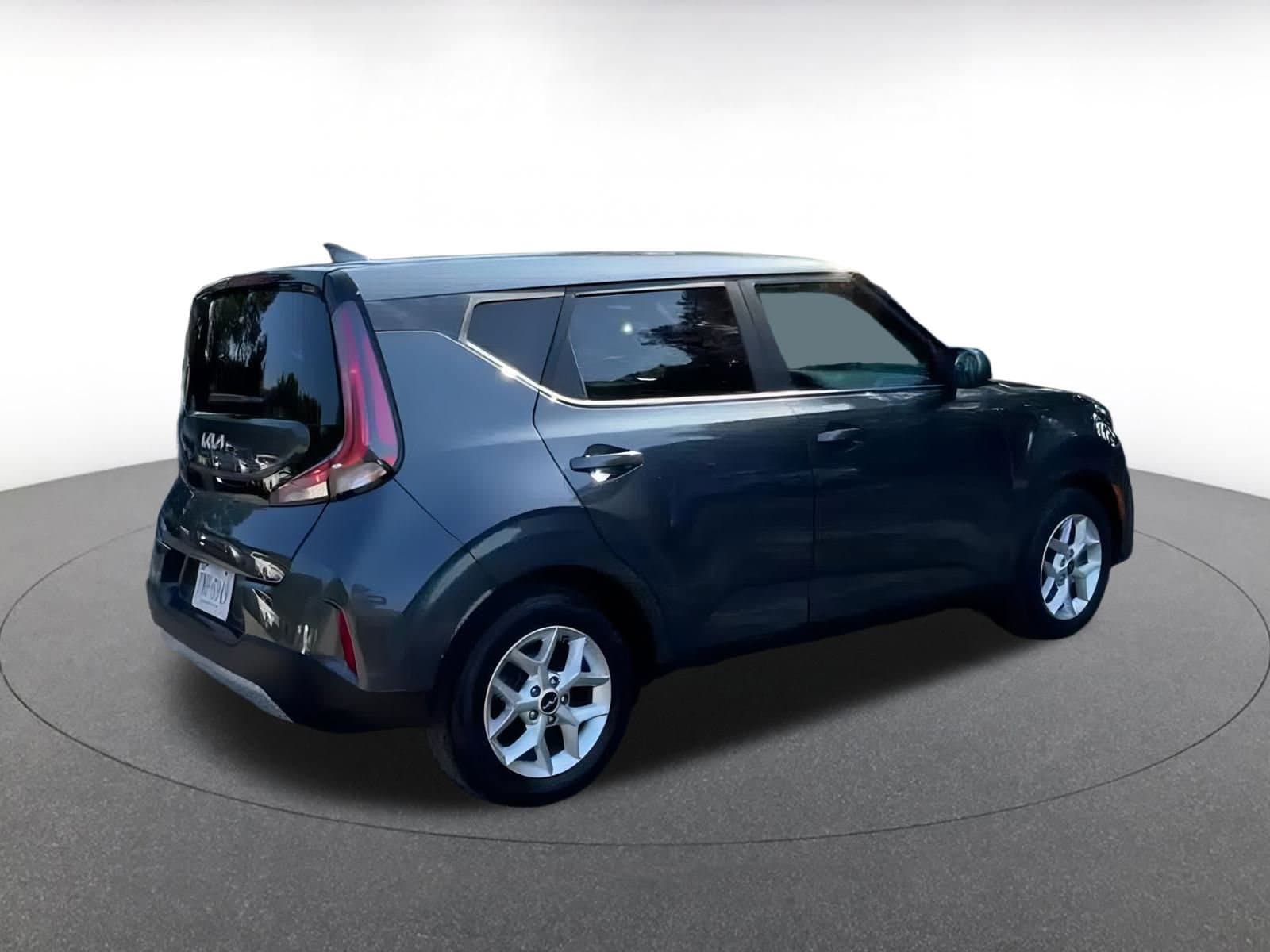 Thumbnail: 2023 Kia Soul - 15
