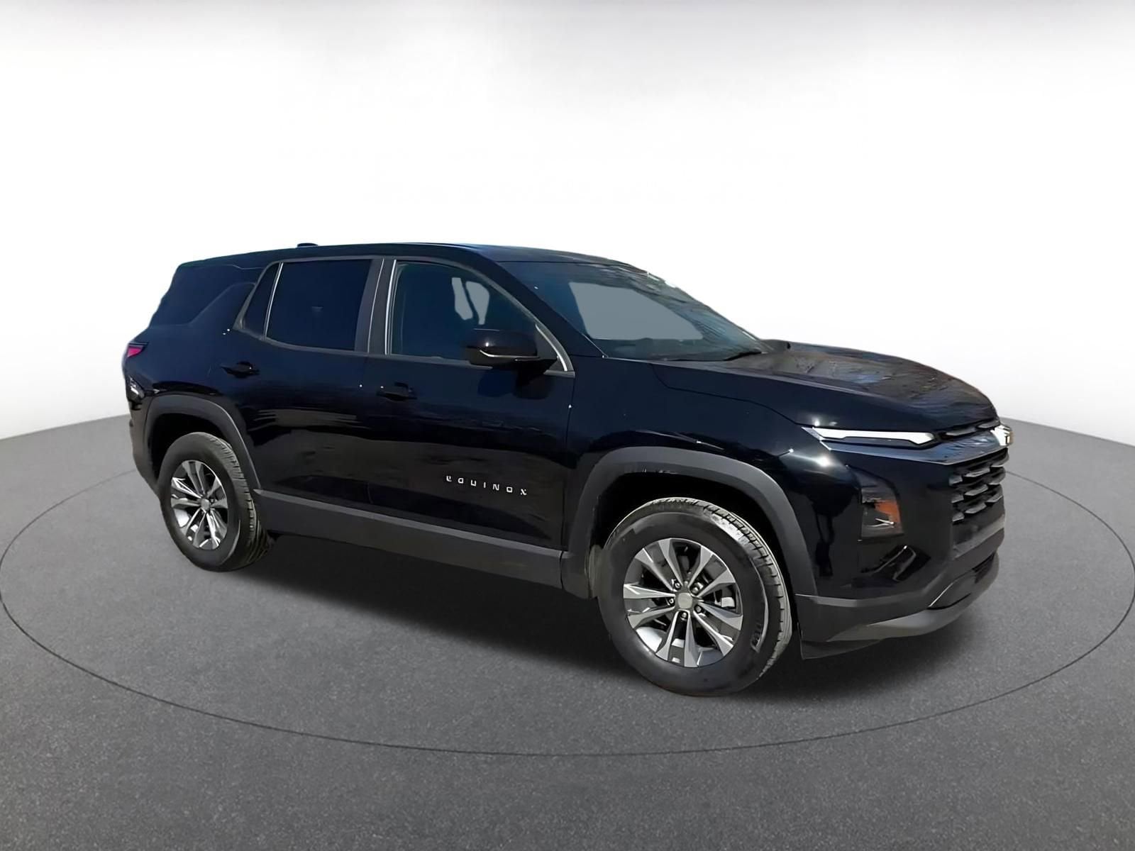 Thumbnail: 2025 Chevrolet Equinox - 2