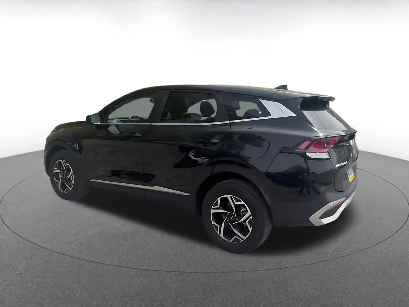 Thumbnail: 2025 Kia Sportage - 10