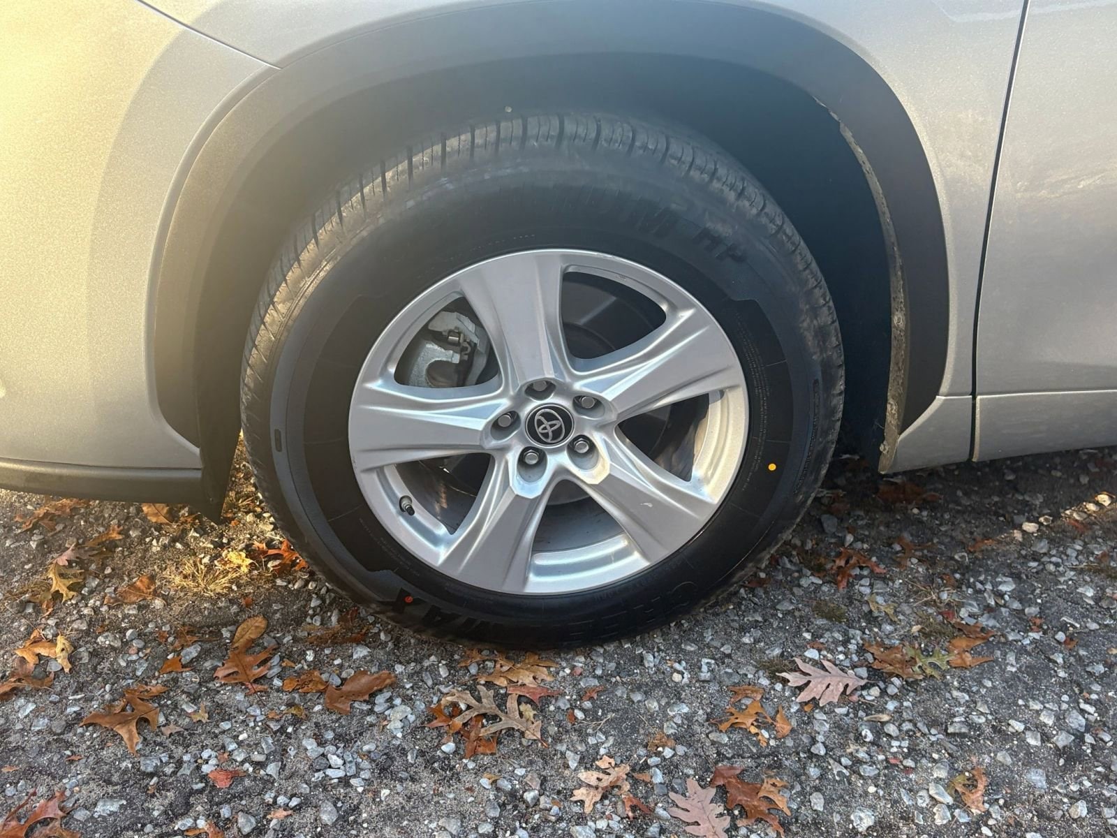 Thumbnail: 2025 Toyota Highlander - 25