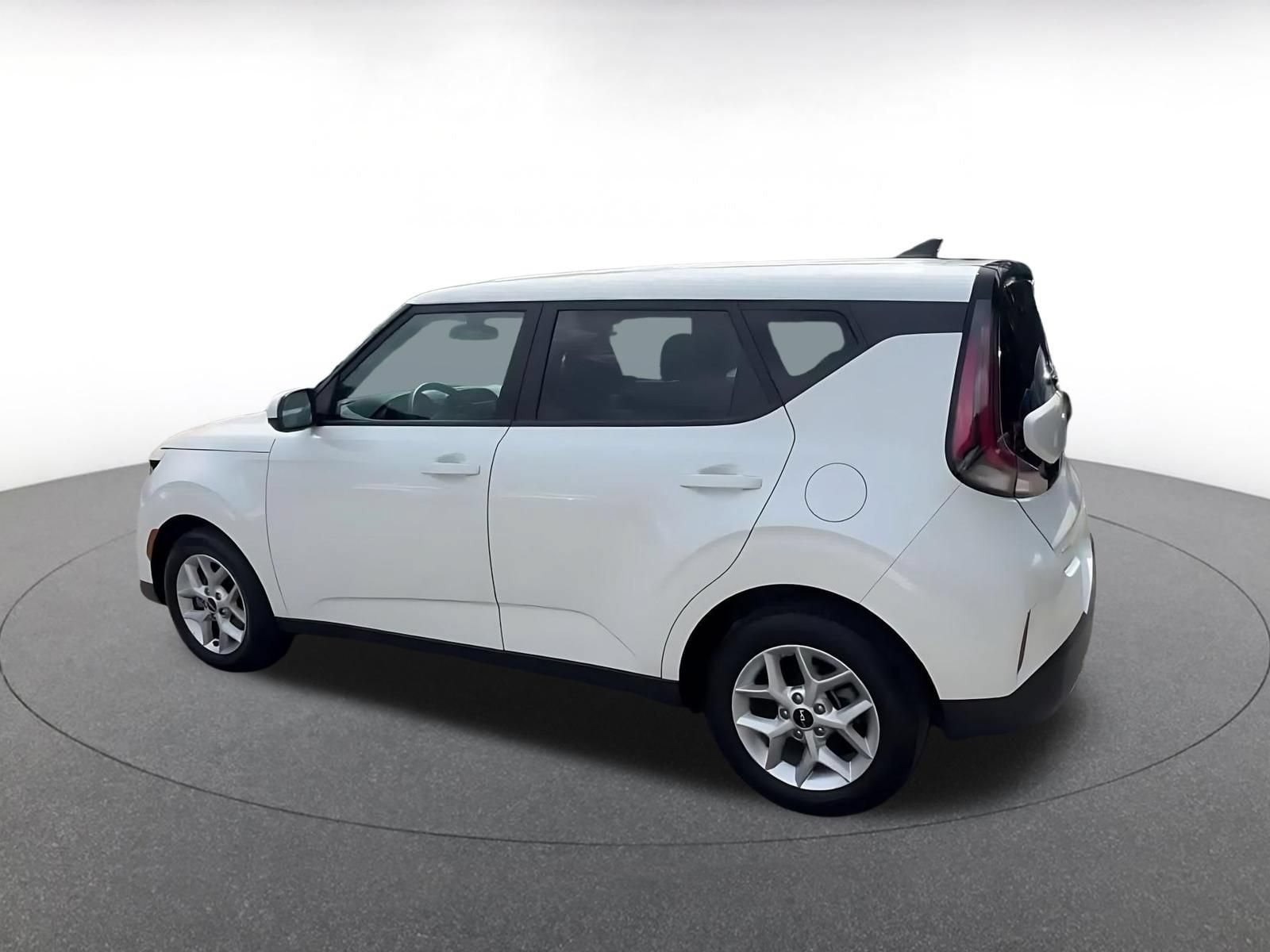 Thumbnail: 2025 Kia Soul - 8