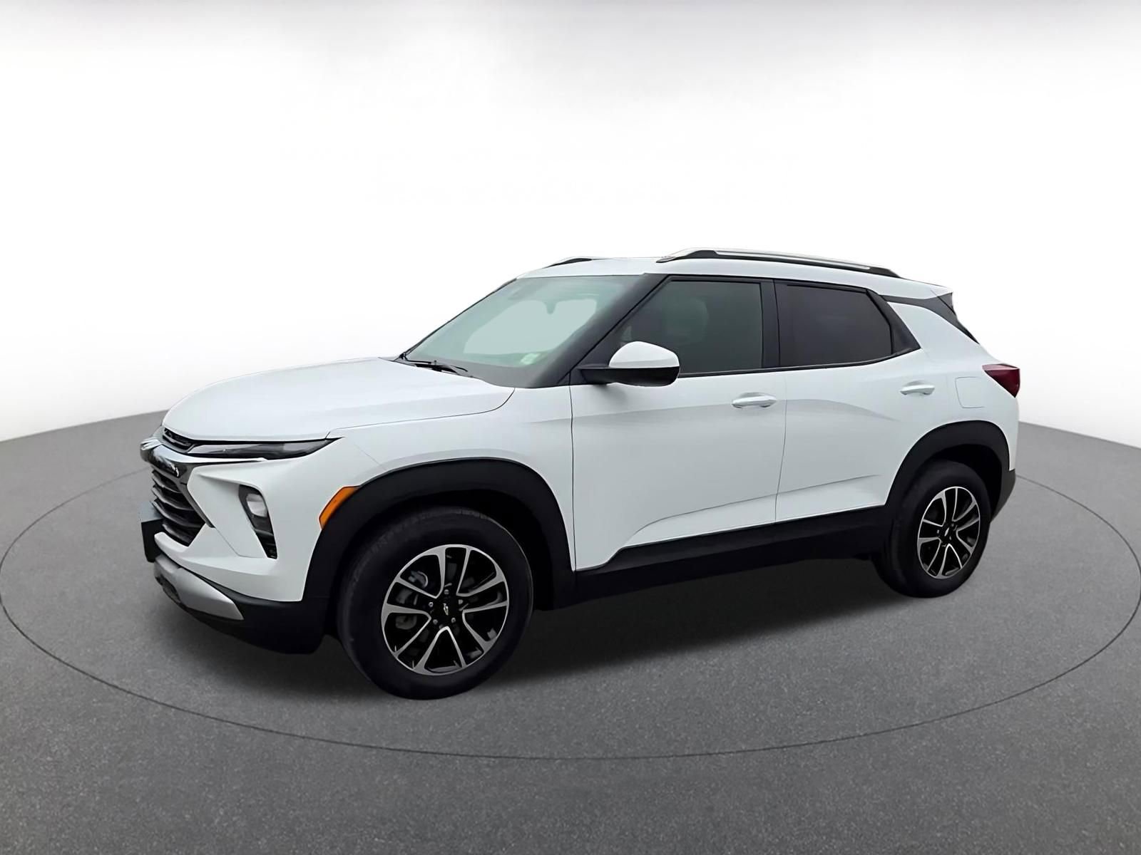 Thumbnail: 2025 Chevrolet TrailBlazer - 8