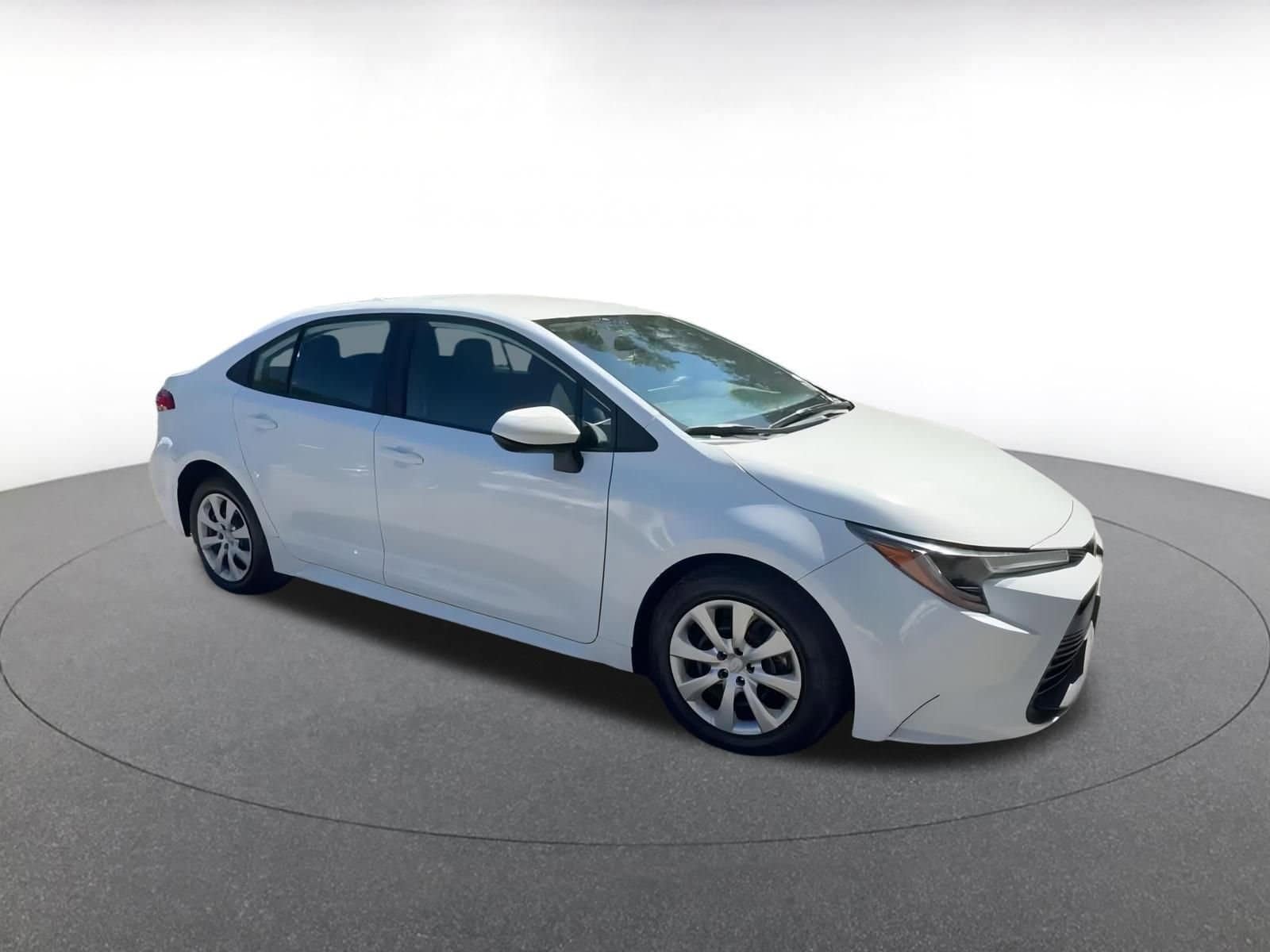 Thumbnail: 2024 Toyota Corolla - 2