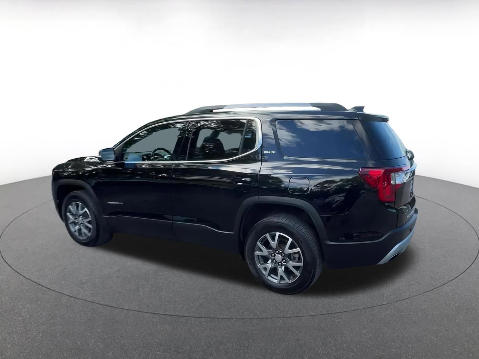 Thumbnail: 2023 GMC Acadia - 10