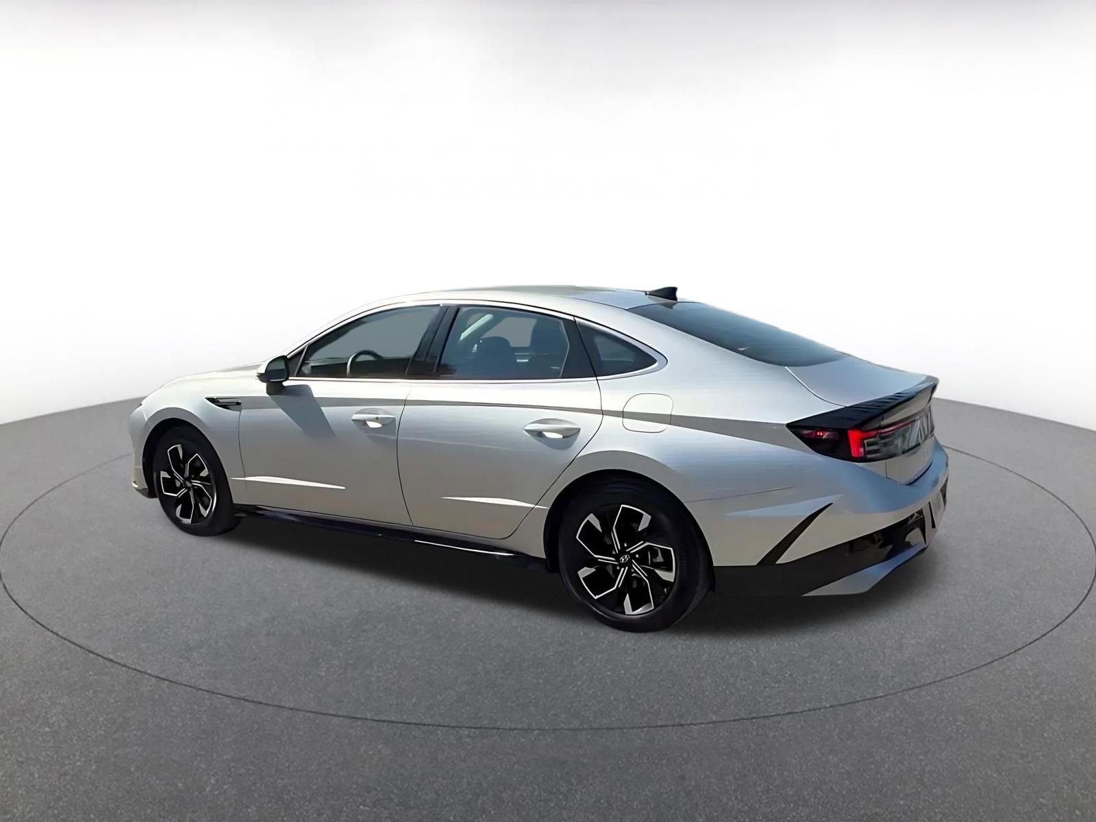 Thumbnail: 2025 Hyundai Sonata - 11