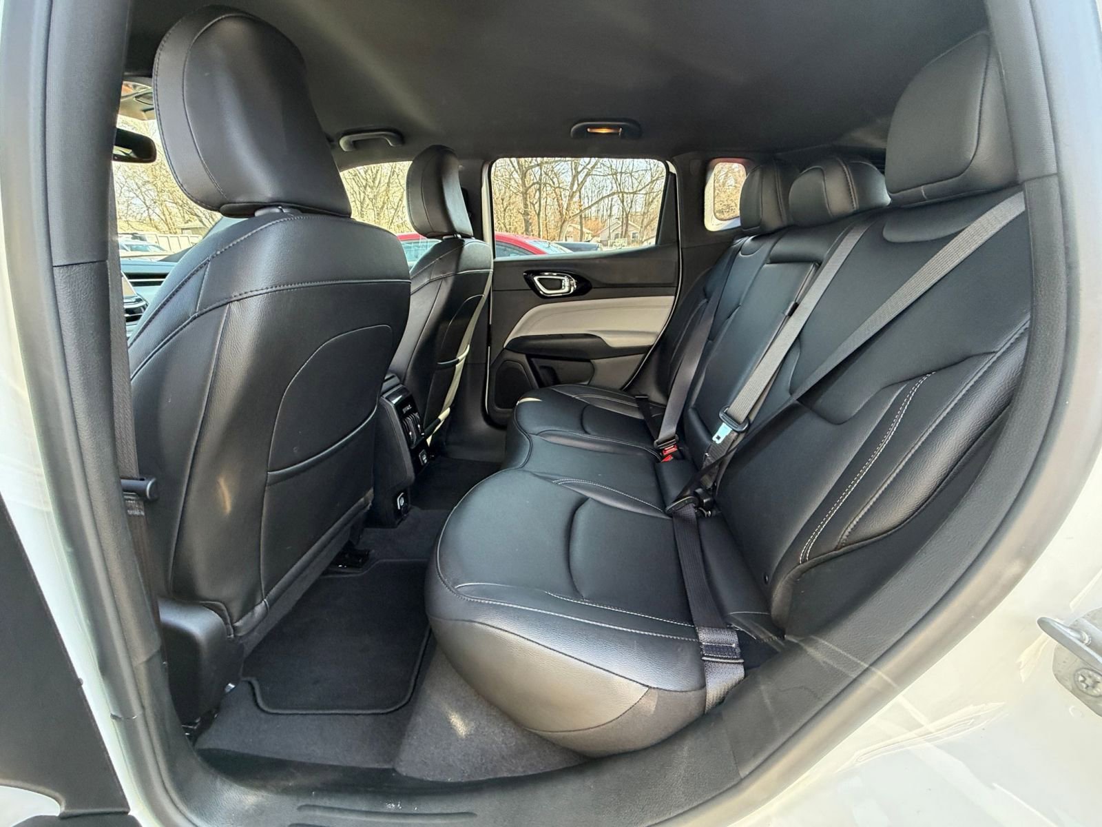 Thumbnail: 2025 Jeep Compass - 27