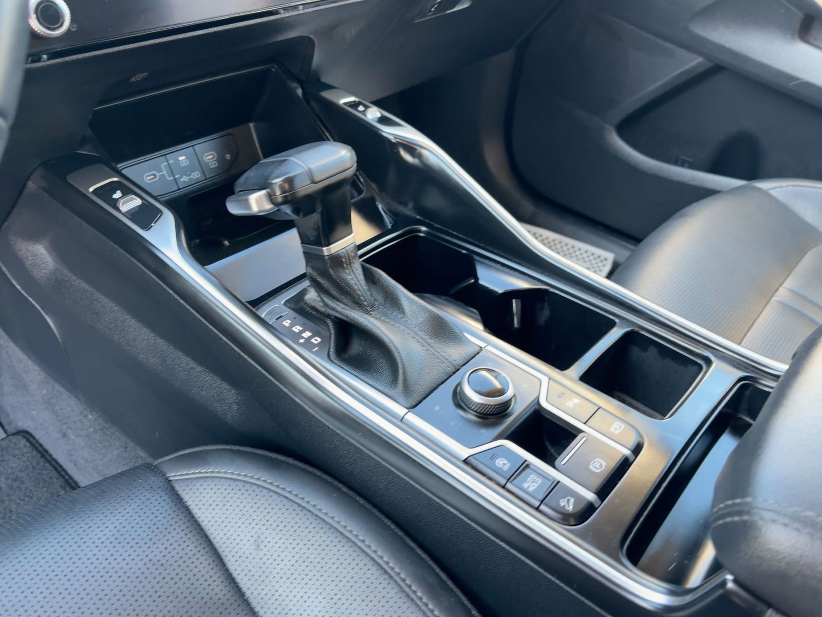 Thumbnail: 2024 Kia Sorento - 22