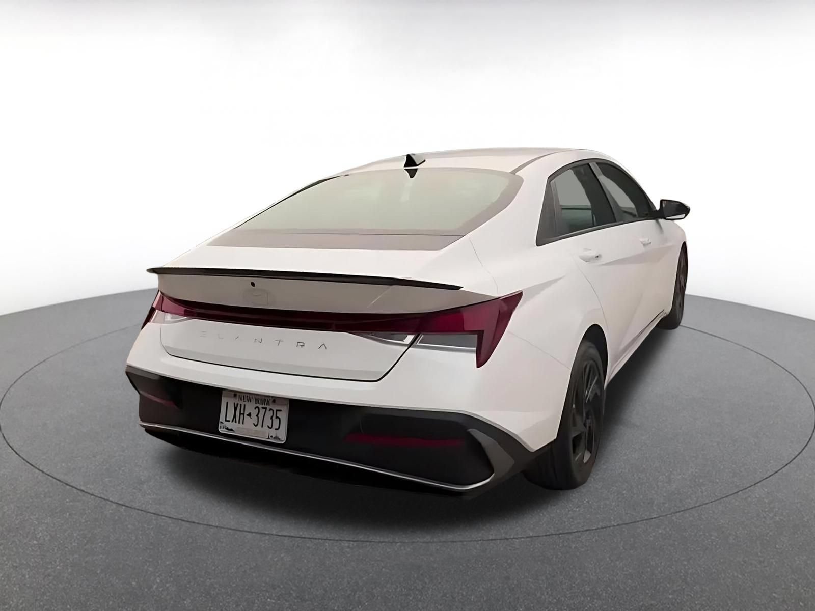 Thumbnail: 2026 Hyundai Elantra - 14