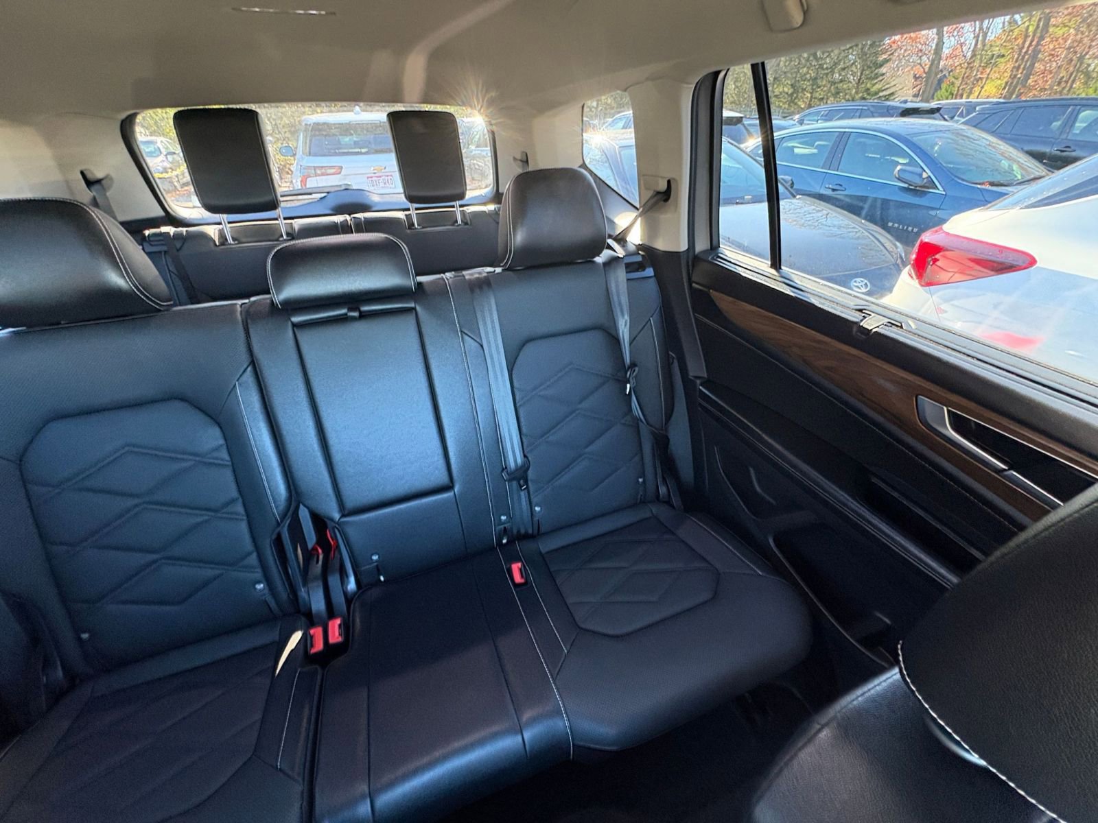 Thumbnail: 2025 Volkswagen Atlas - 33