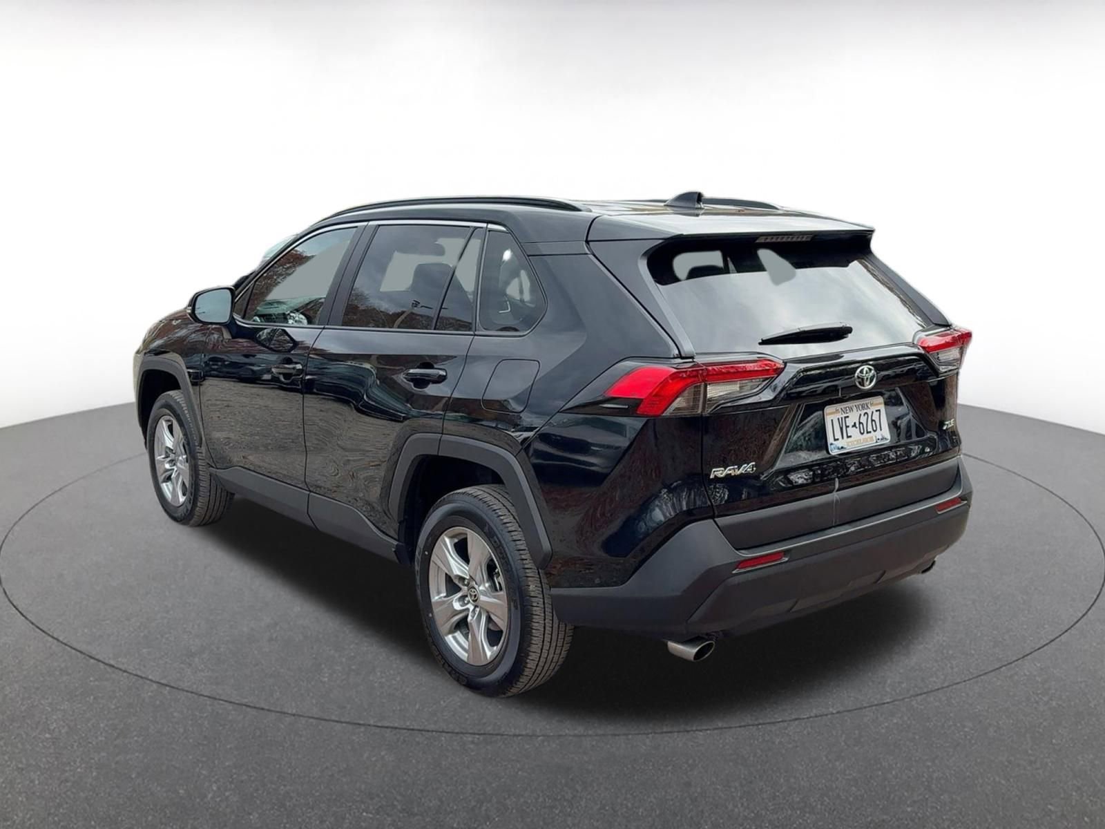 Thumbnail: 2025 Toyota RAV4 - 4