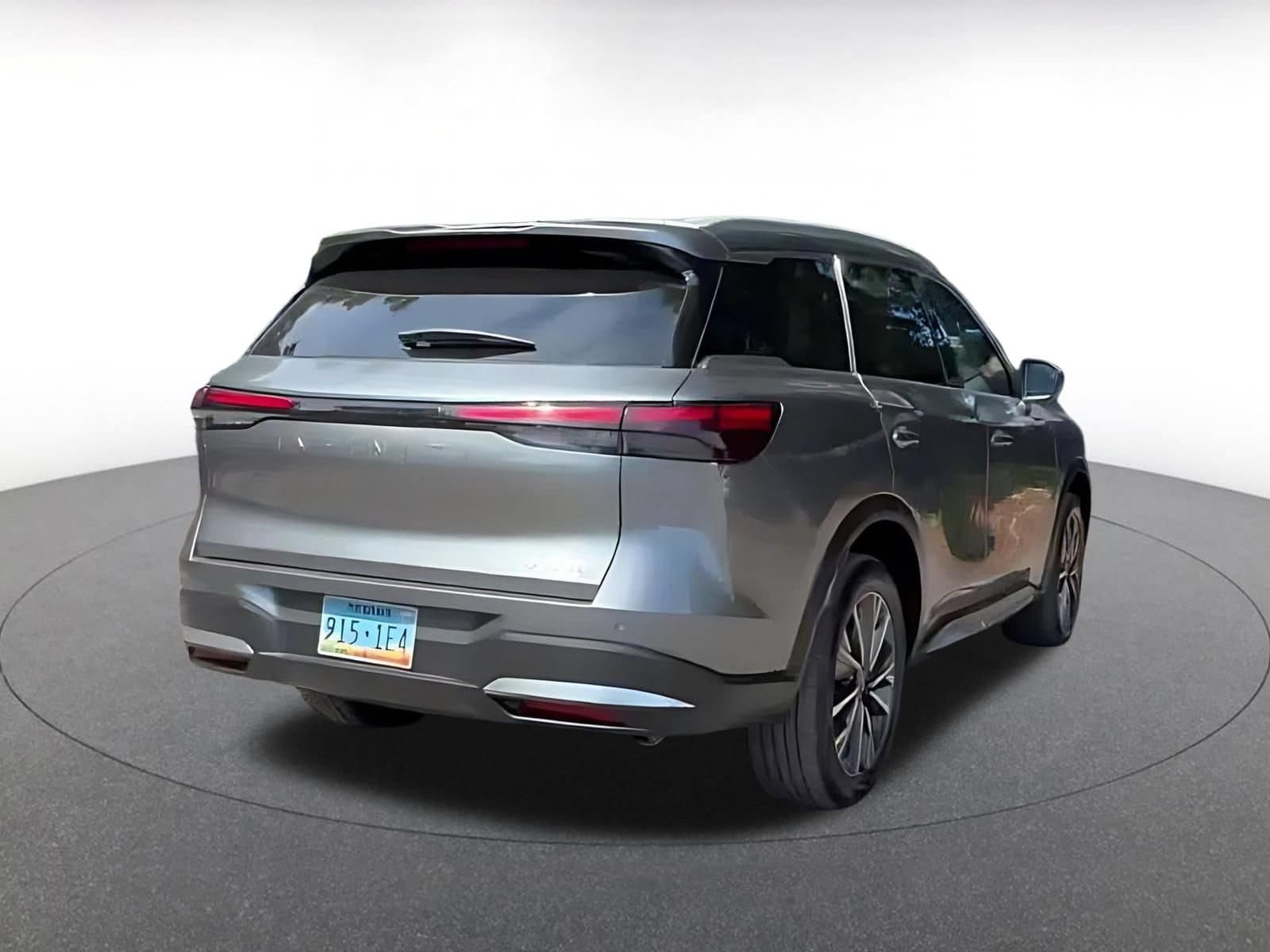 Thumbnail: 2026 INFINITI QX60 - 14