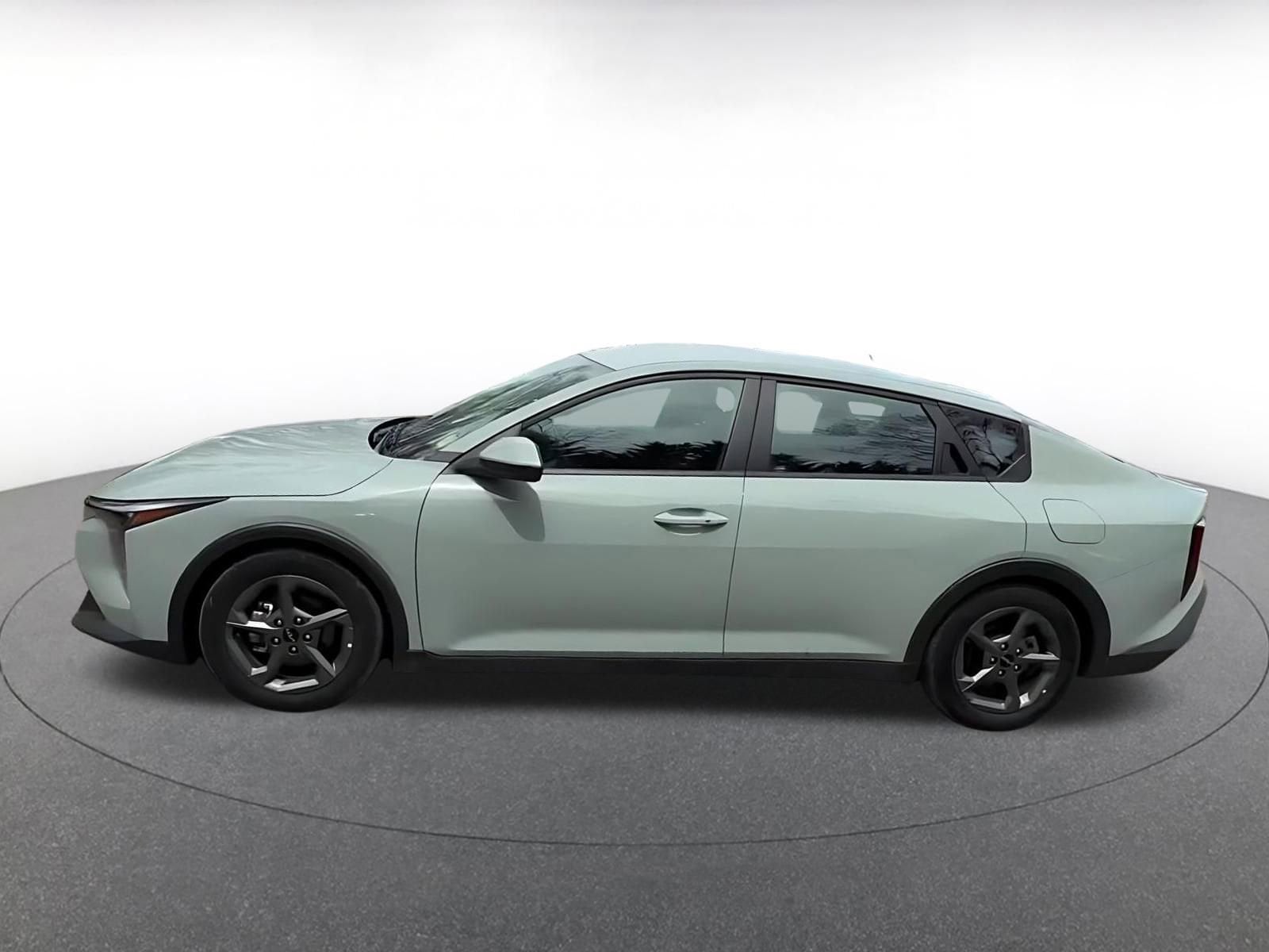Thumbnail: 2025 Kia K4 - 9