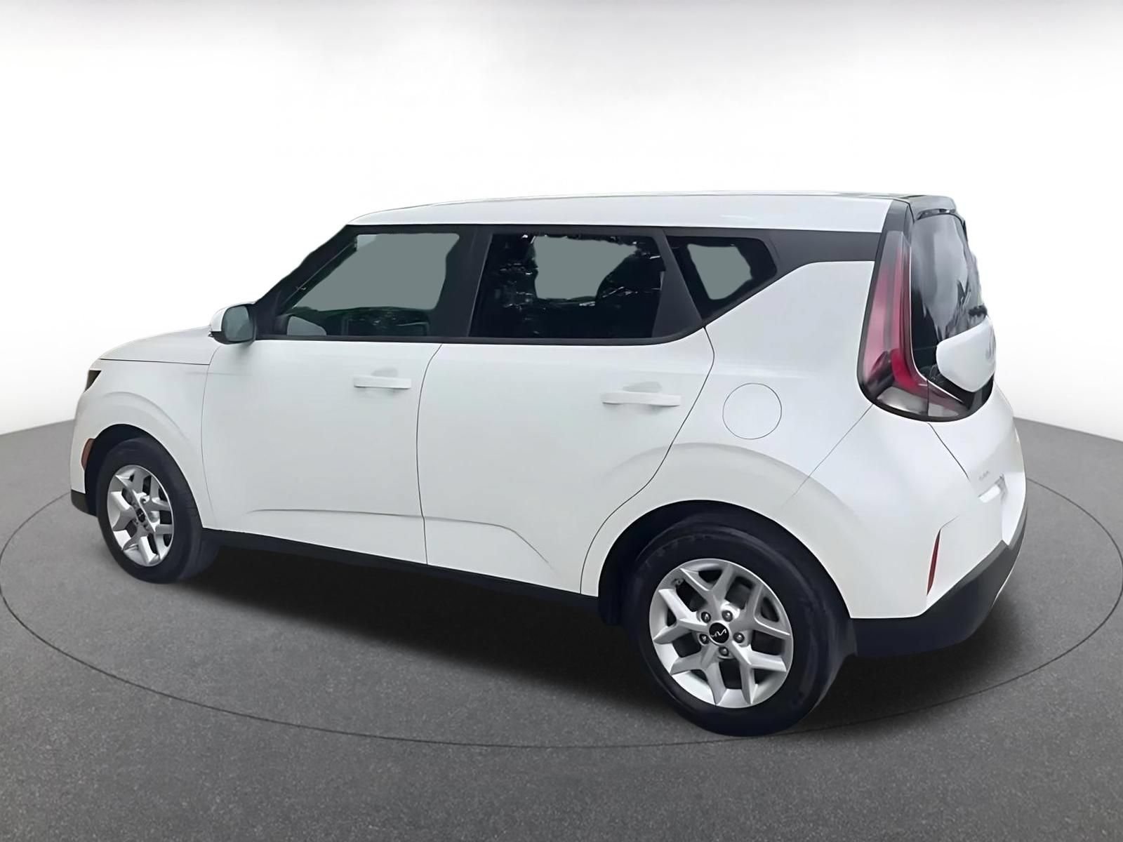 Thumbnail: 2025 Kia Soul - 10