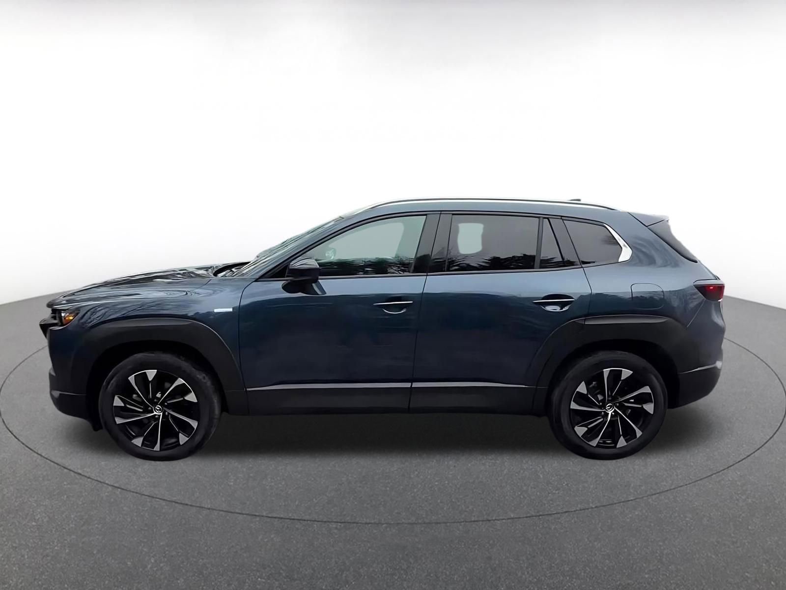 Thumbnail: 2025 Mazda CX-50 - 9