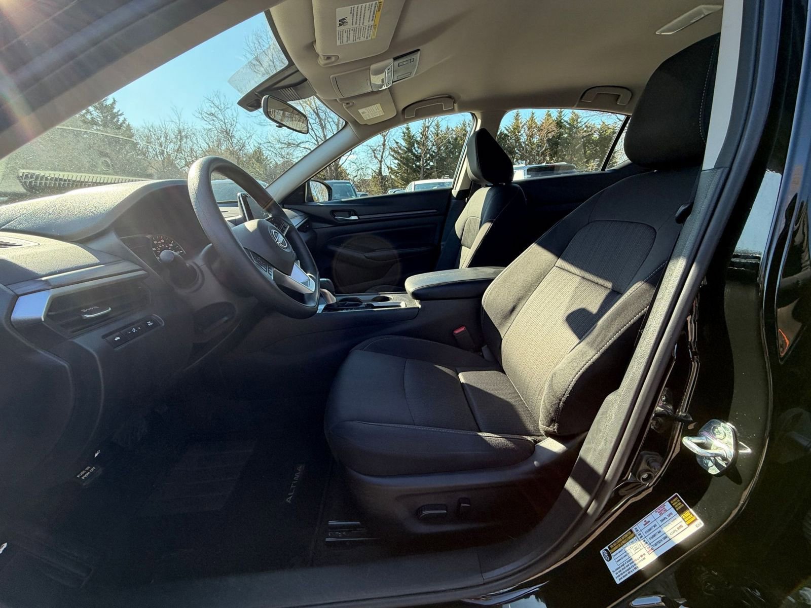 Thumbnail: 2025 Nissan Altima - 27