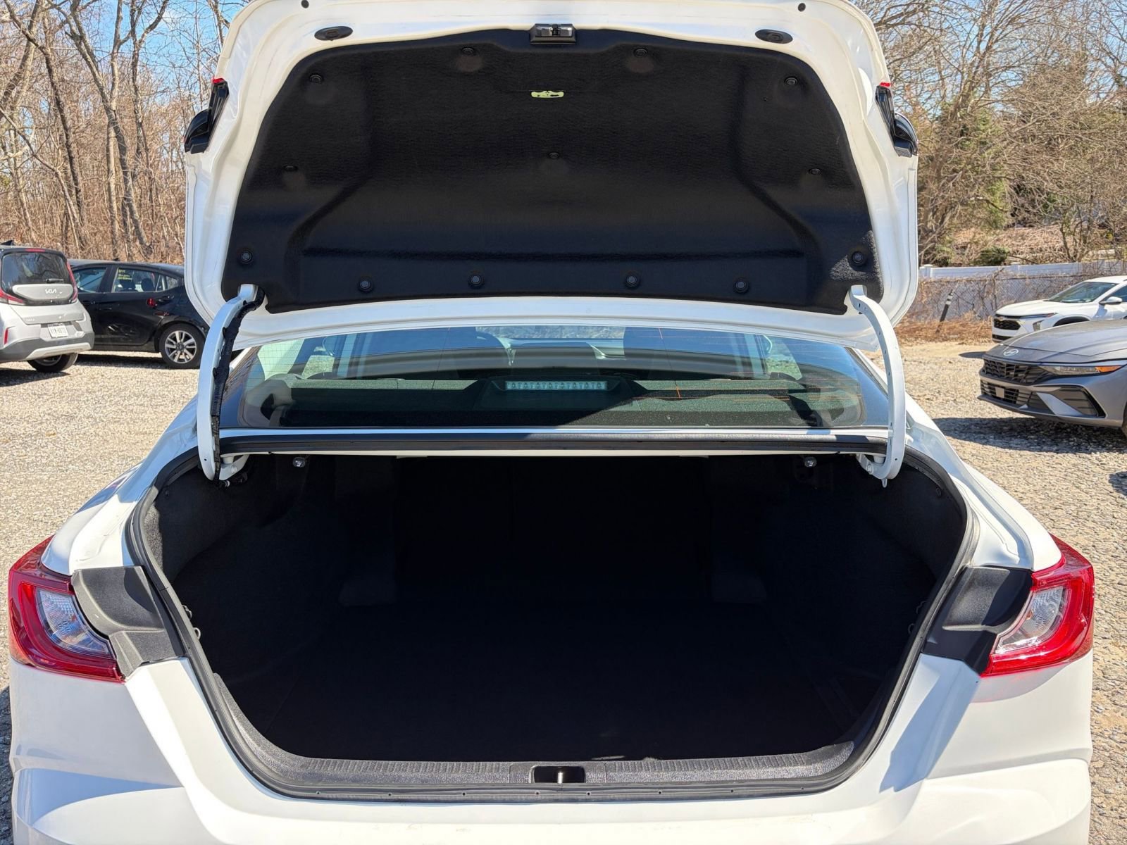 Thumbnail: 2025 Toyota Camry - 29