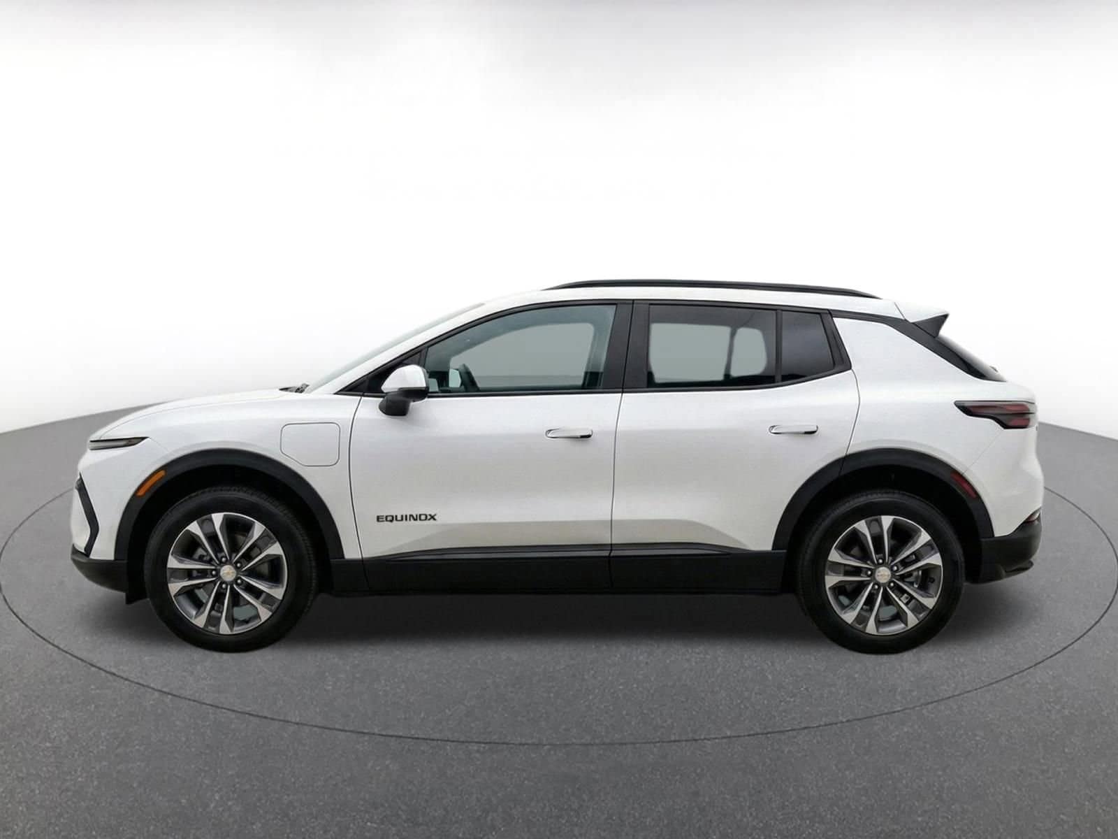Thumbnail: 2025 Chevrolet Equinox - 4