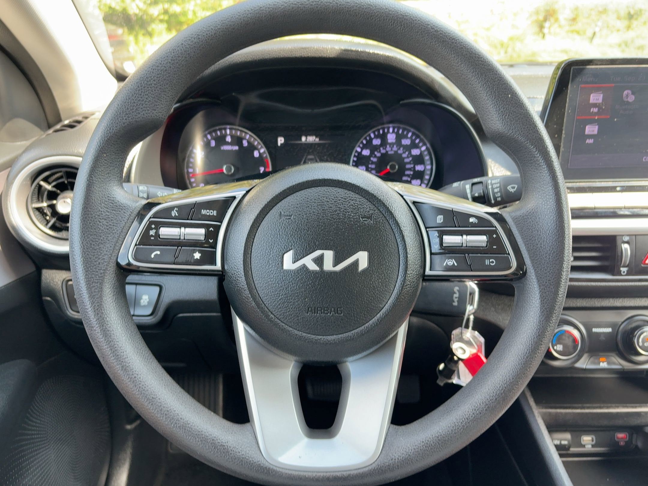 Thumbnail: 2024 Kia Forte - 31