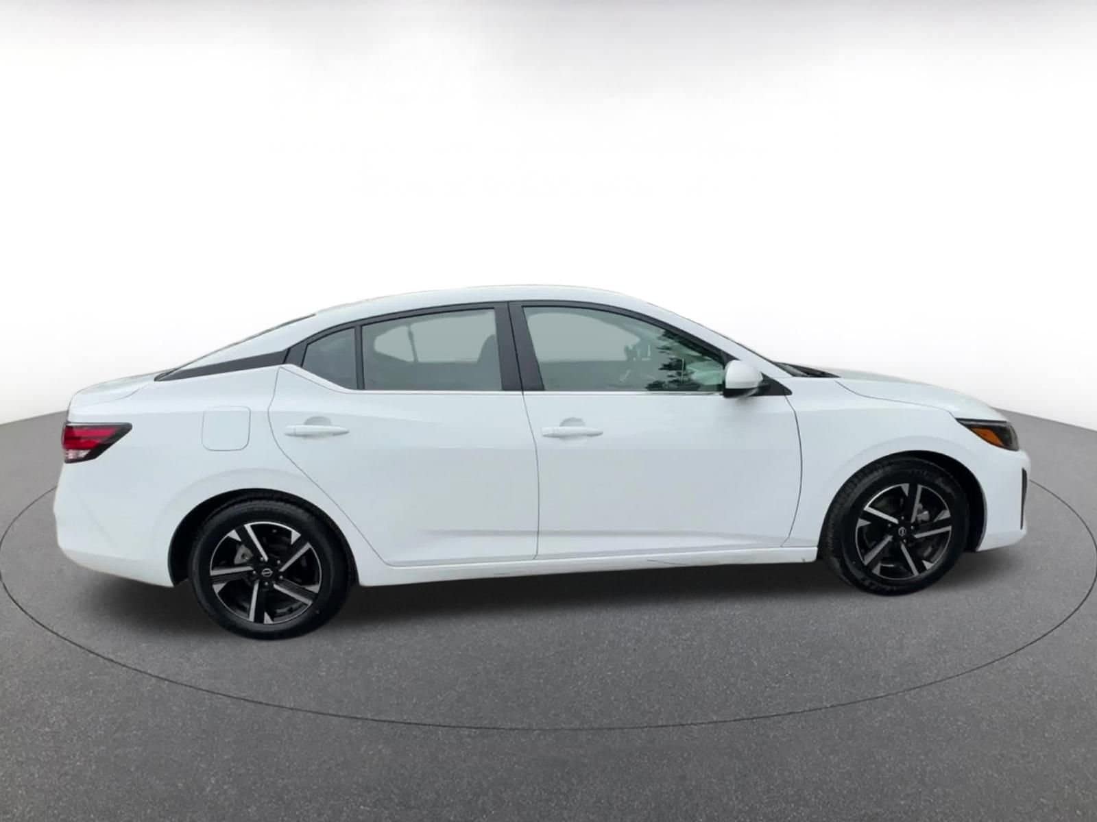 Thumbnail: 2024 Nissan Sentra - 16