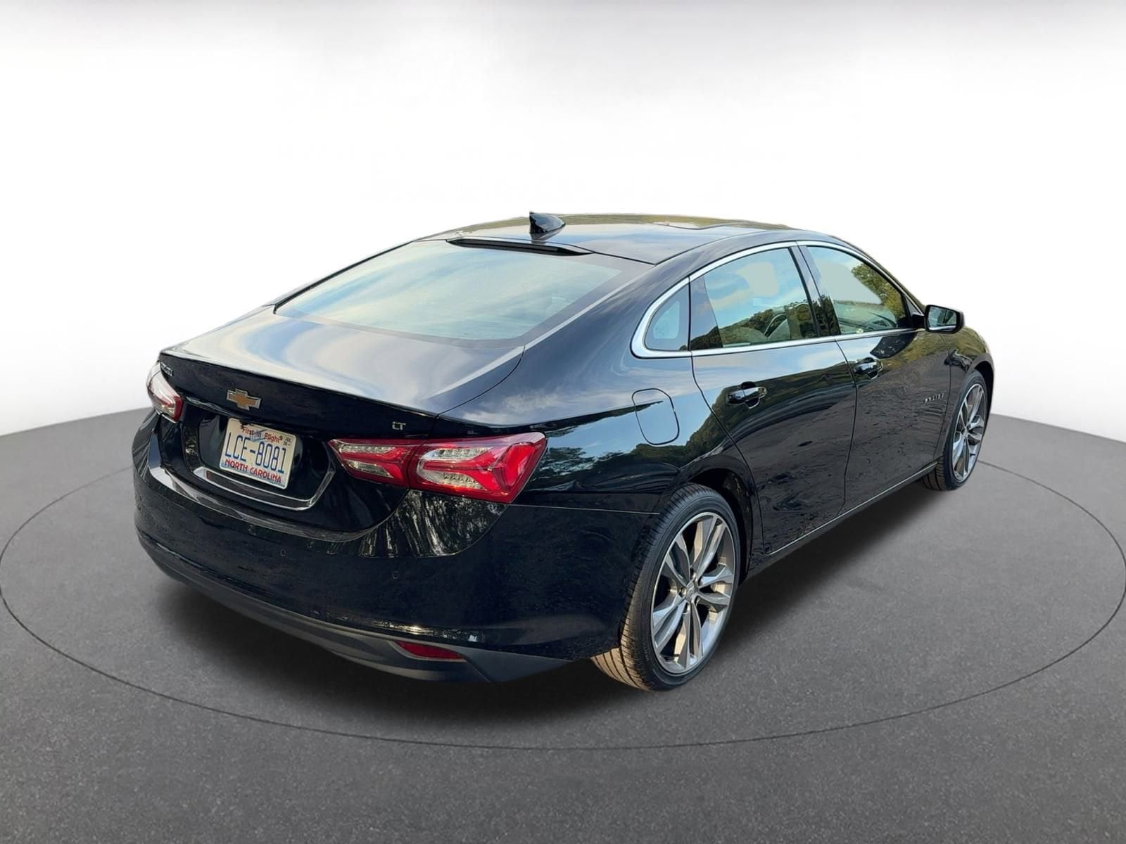 Thumbnail: 2024 Chevrolet Malibu - 9