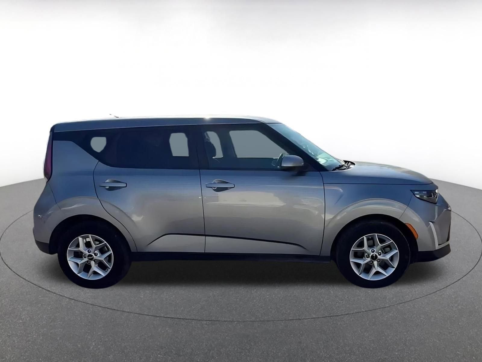 Thumbnail: 2025 Kia Soul - 16
