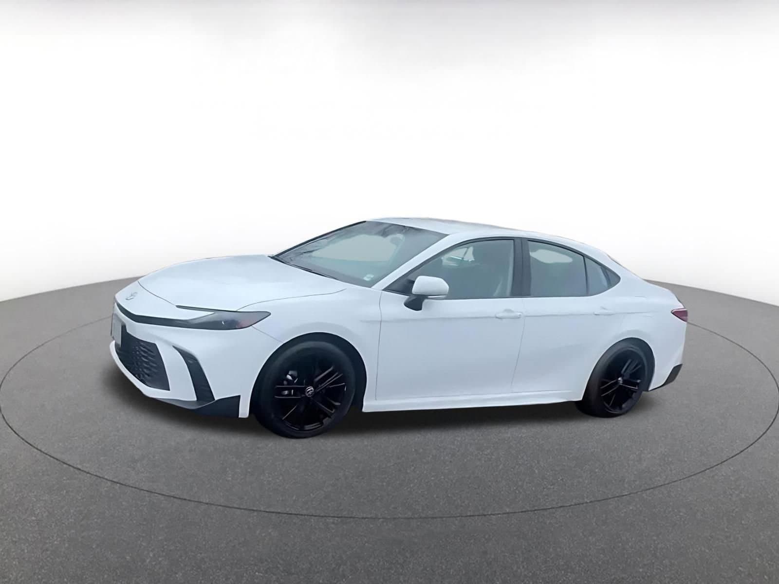 Thumbnail: 2025 Toyota Camry - 8