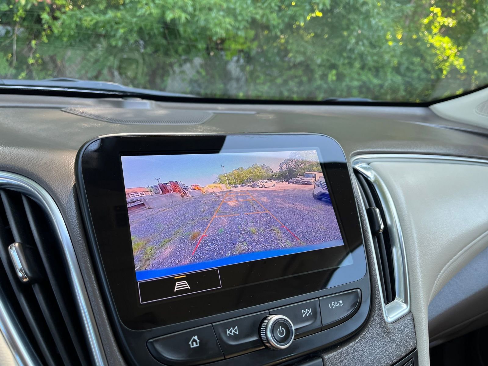 Thumbnail: 2024 Chevrolet Malibu - 17