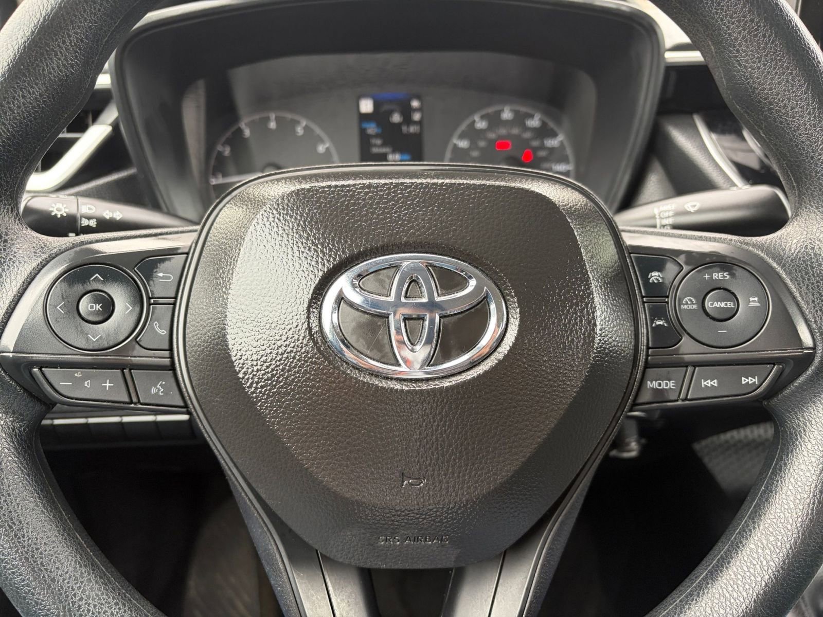 Thumbnail: 2025 Toyota Corolla - 25