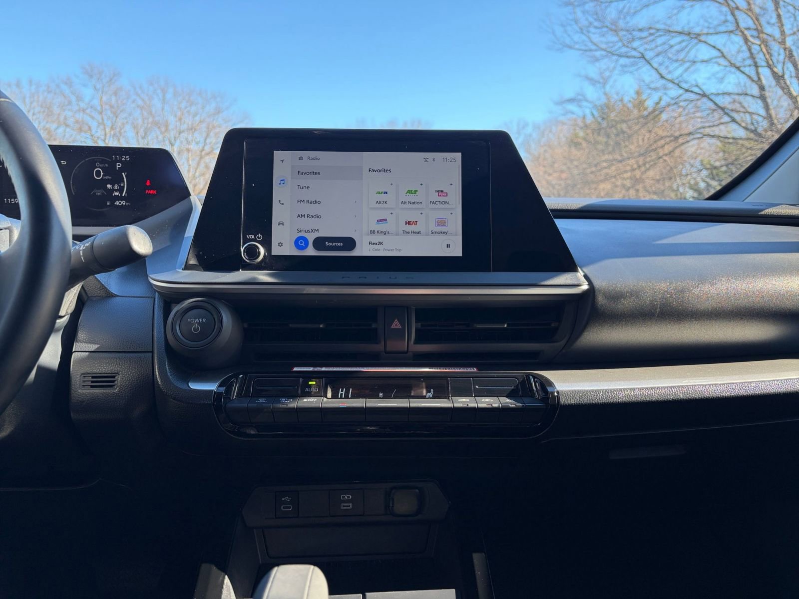 Thumbnail: 2025 Toyota Prius - 18