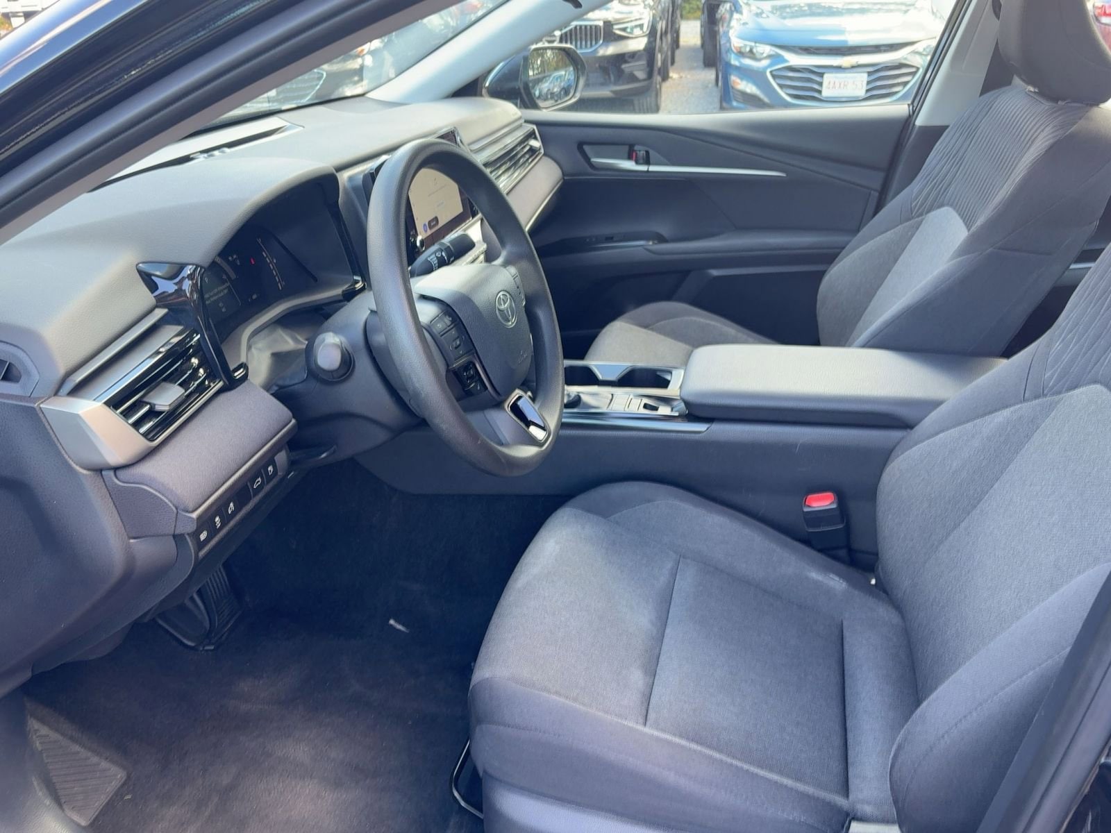 Thumbnail: 2025 Toyota Camry - 12