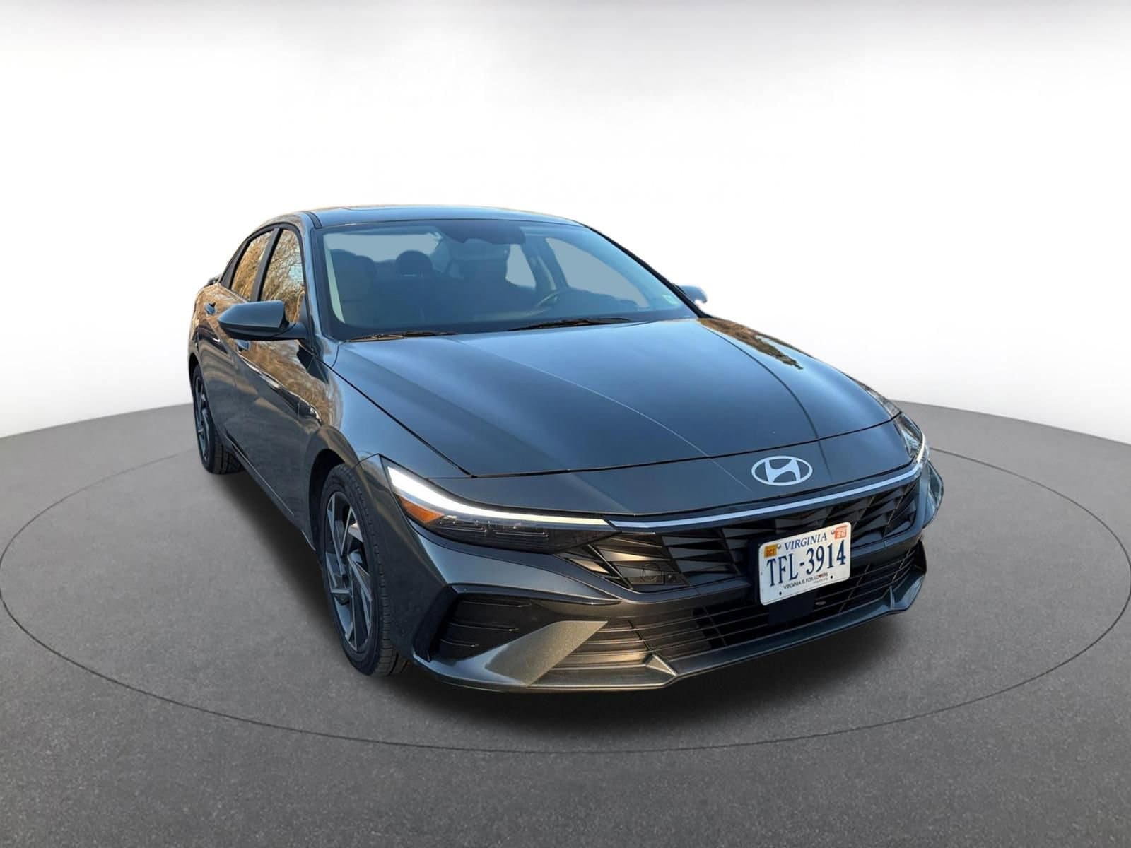 Thumbnail: 2025 Hyundai Elantra - 1