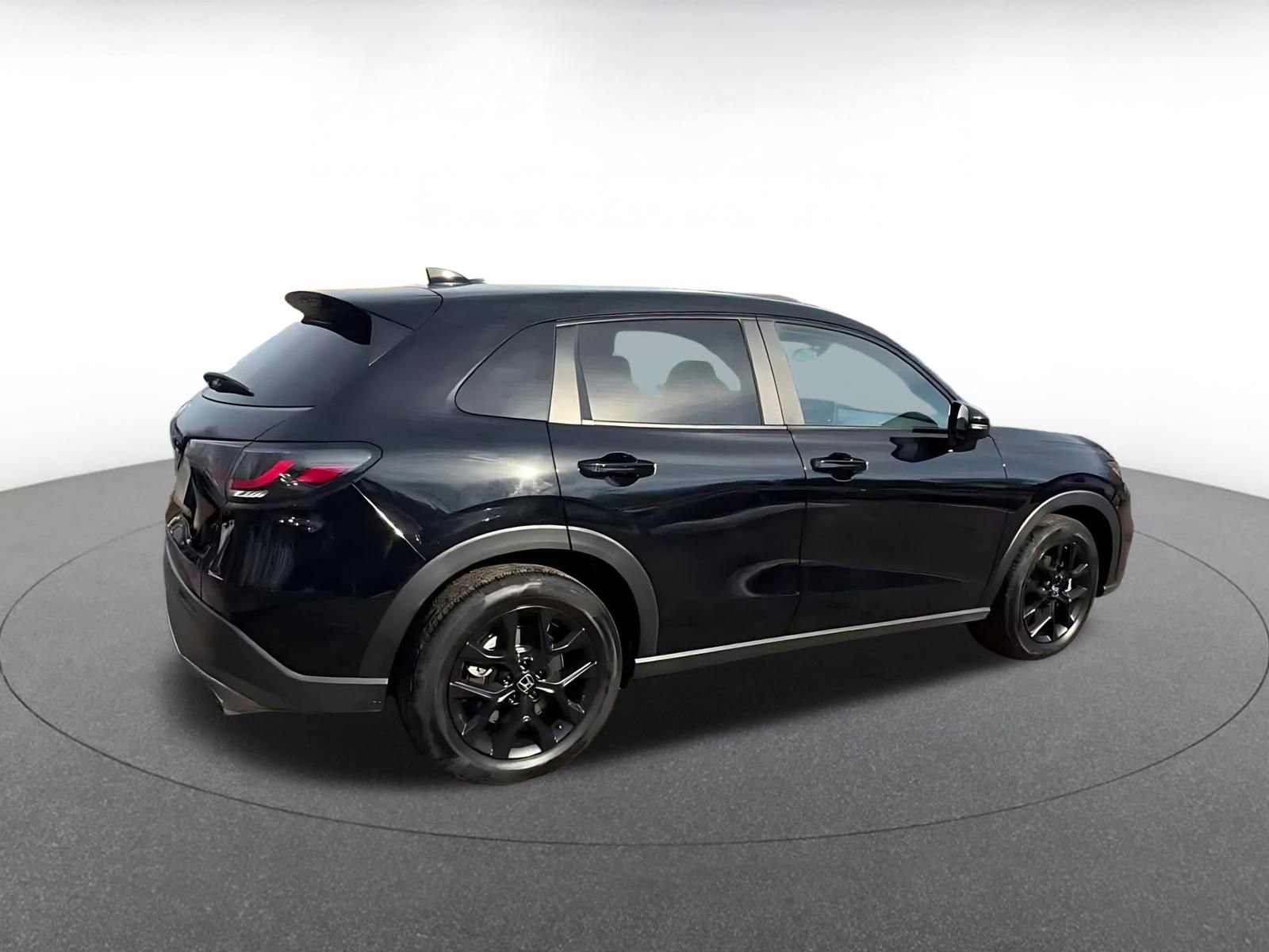 Thumbnail: 2025 Honda HR-V - 15