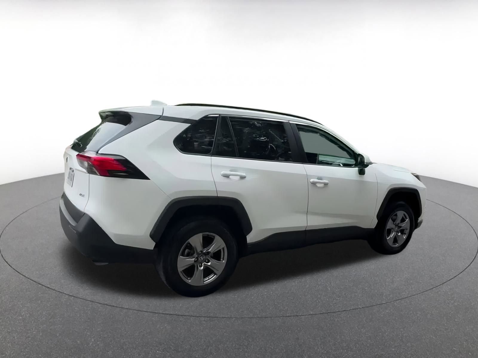 Thumbnail: 2024 Toyota RAV4 - 15