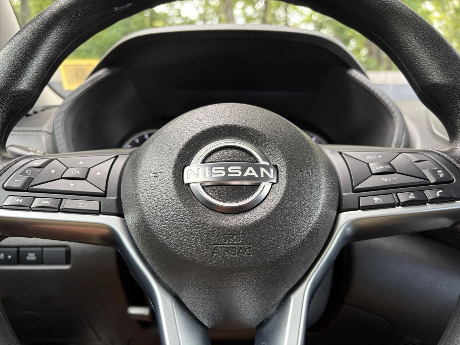 Thumbnail: 2025 Nissan Sentra - 25