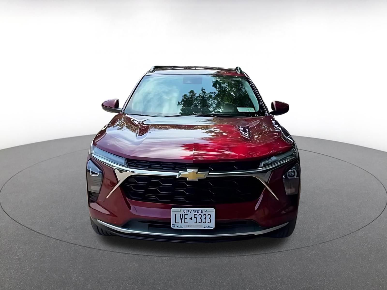 Thumbnail: 2025 Chevrolet Trax - 3