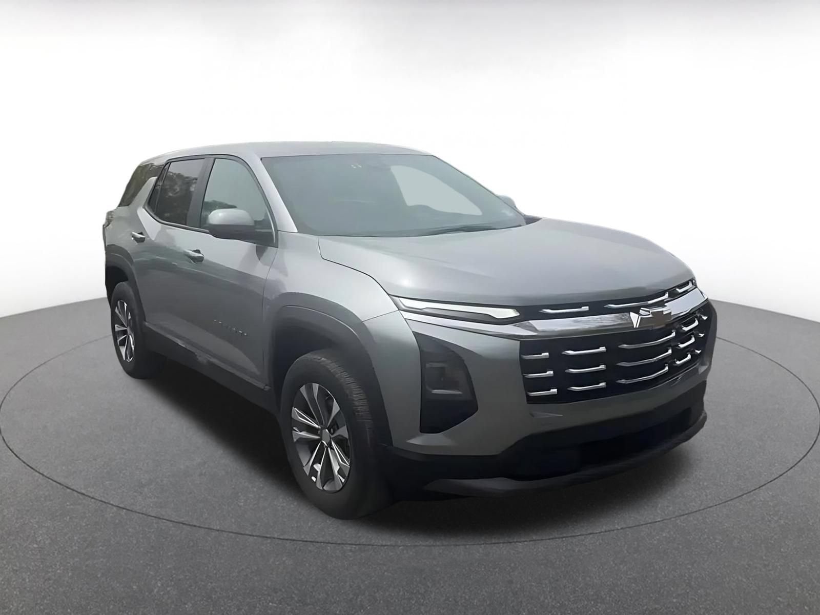 Thumbnail: 2025 Chevrolet Equinox - 3