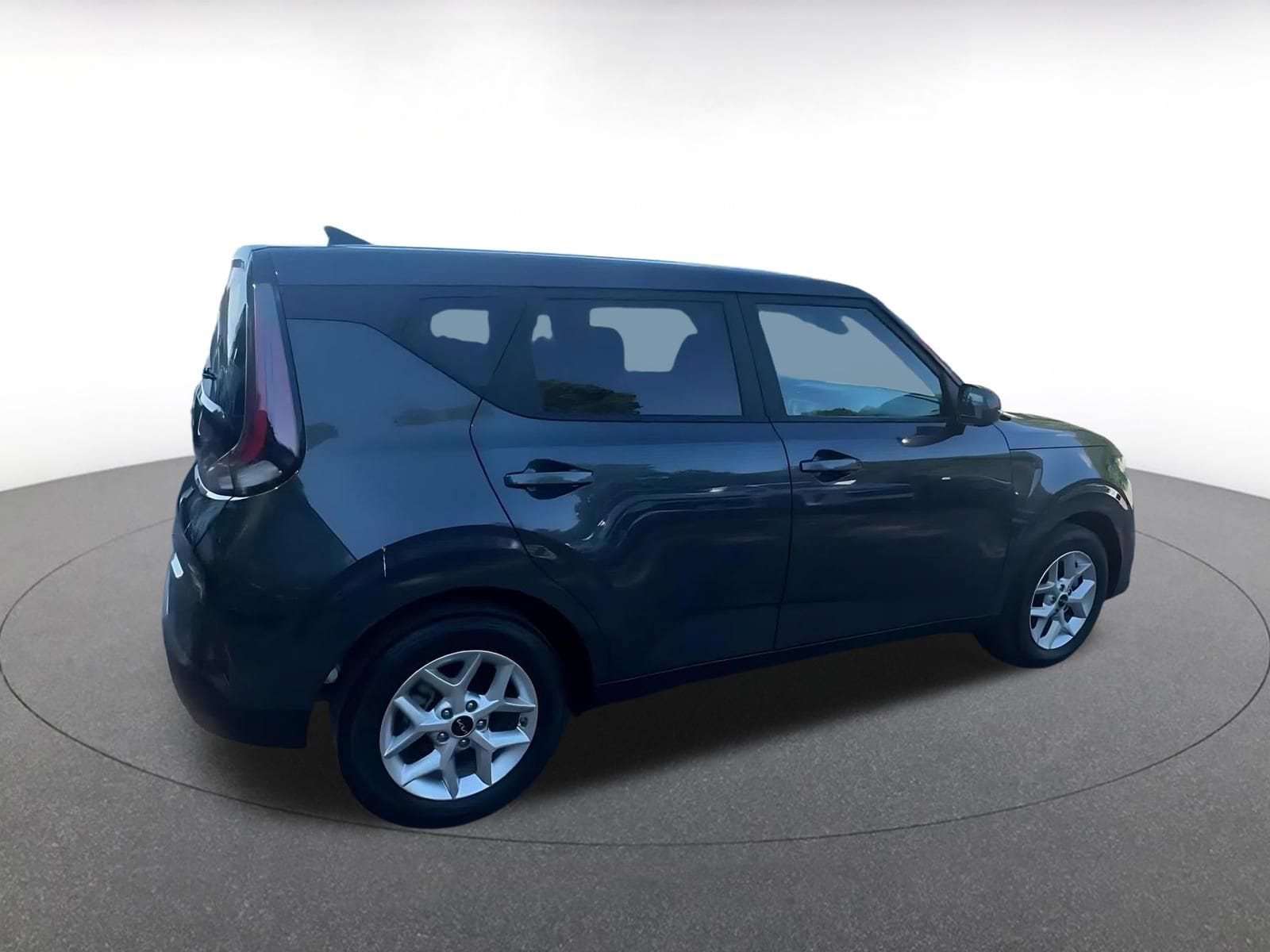 Thumbnail: 2025 Kia Soul - 15