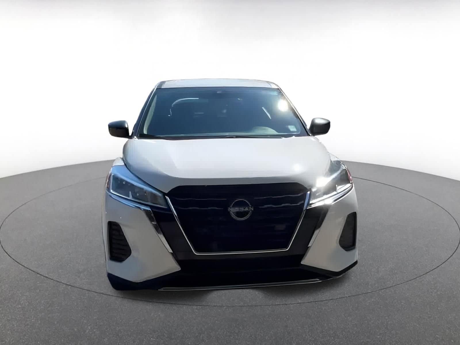 Thumbnail: 2024 Nissan Kicks - 5