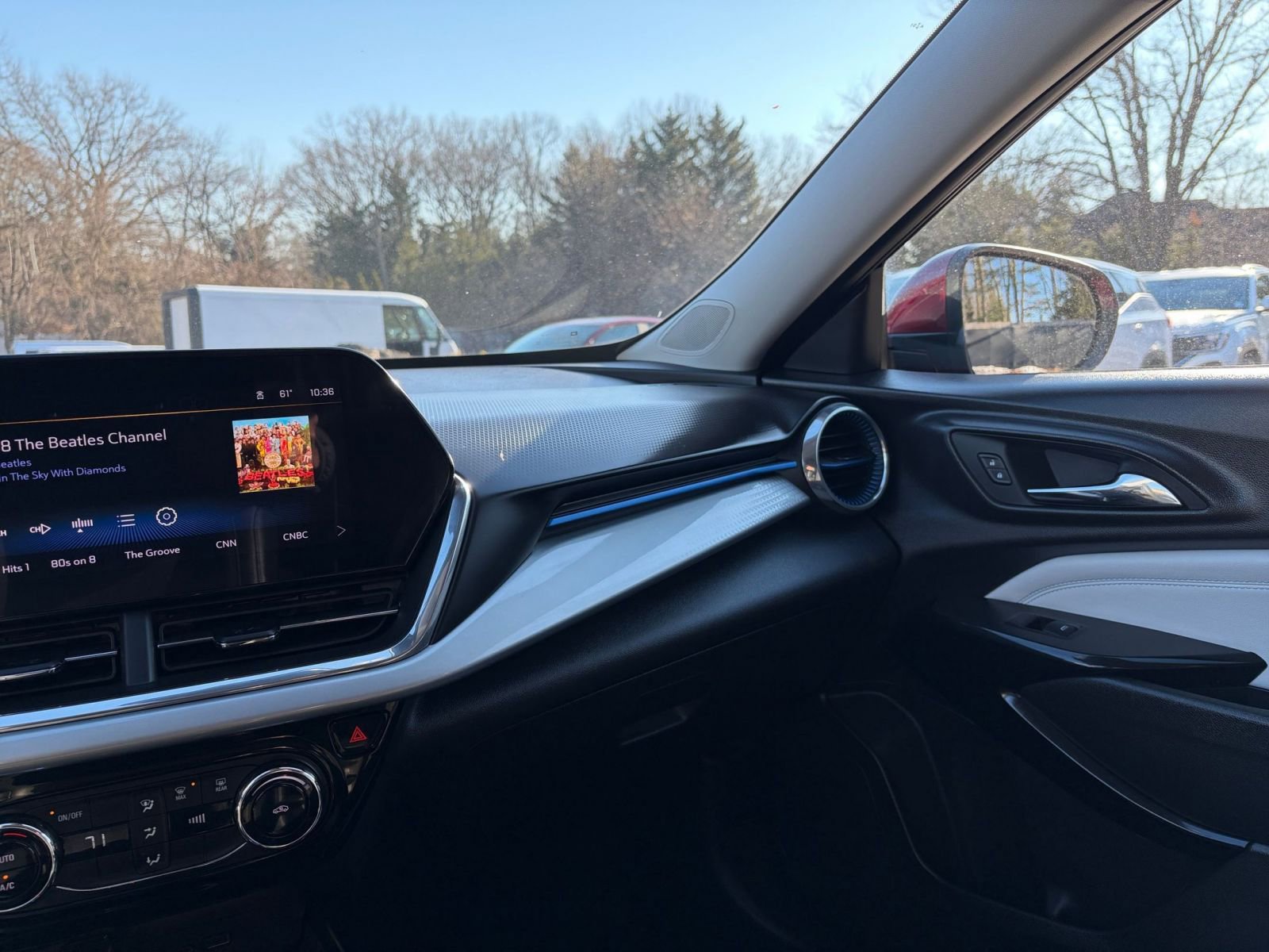 Thumbnail: 2025 Chevrolet Trax - 33