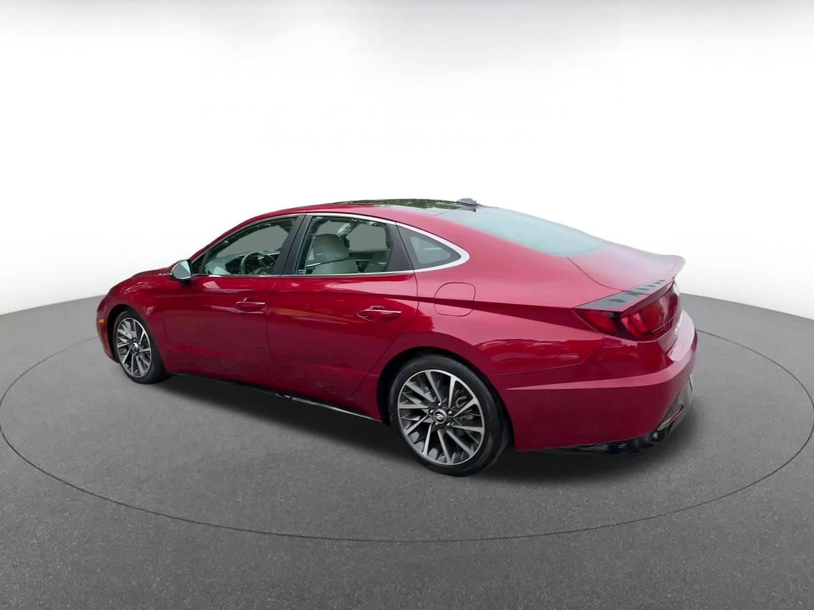 Thumbnail: 2023 Hyundai Sonata - 10