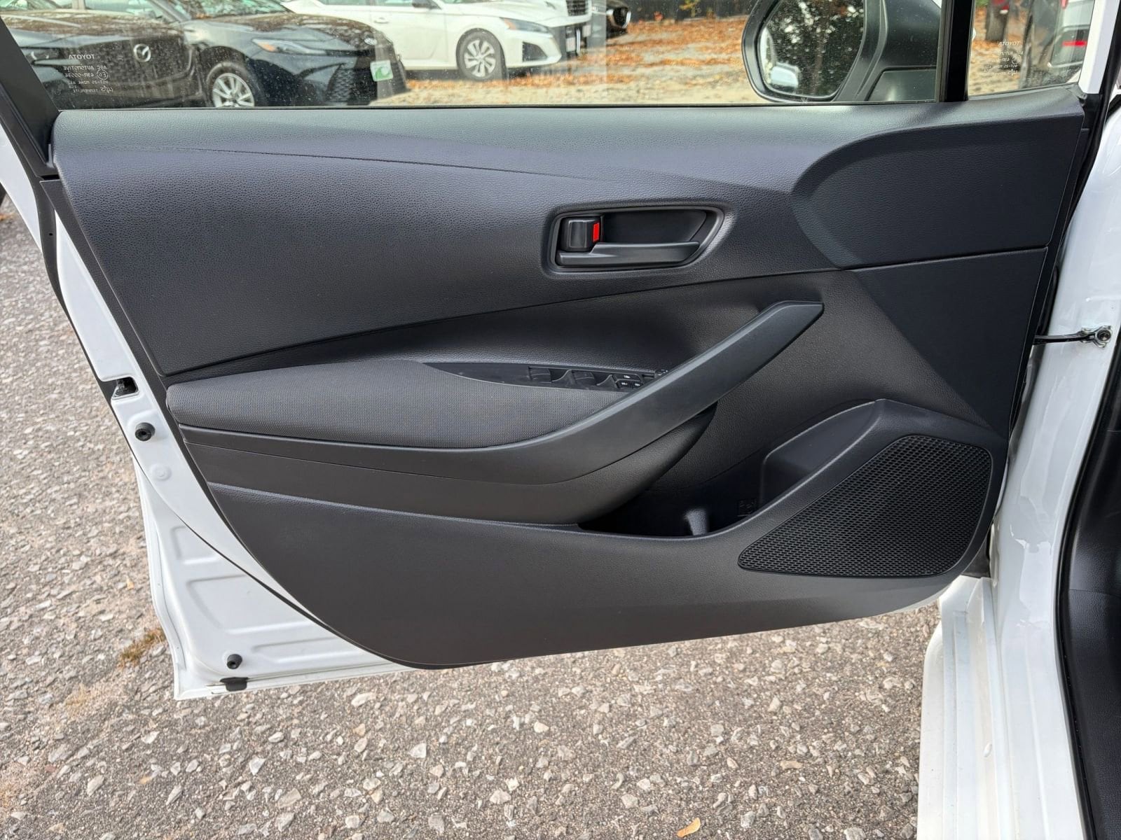 Thumbnail: 2025 Toyota Corolla - 20