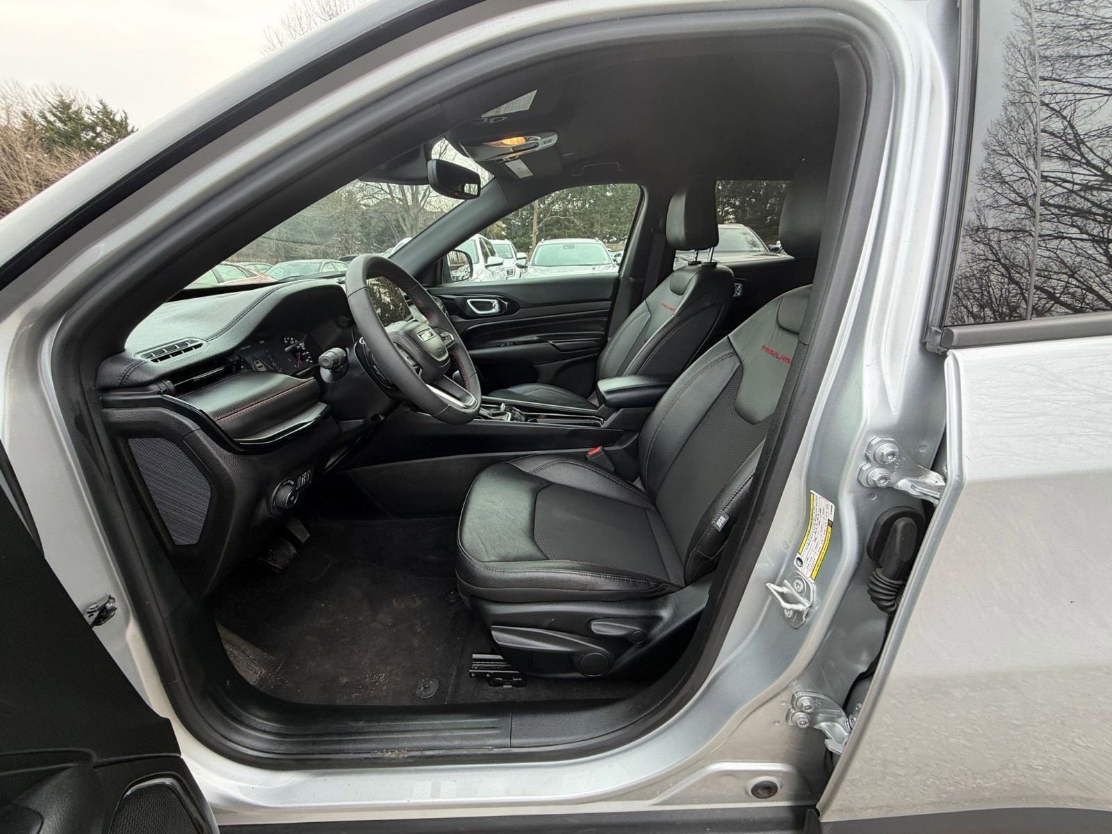 Thumbnail: 2025 Jeep Compass - 25