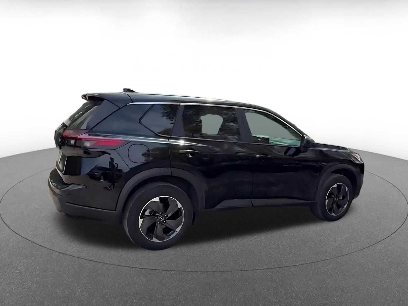 Thumbnail: 2025 Nissan Rogue - 14