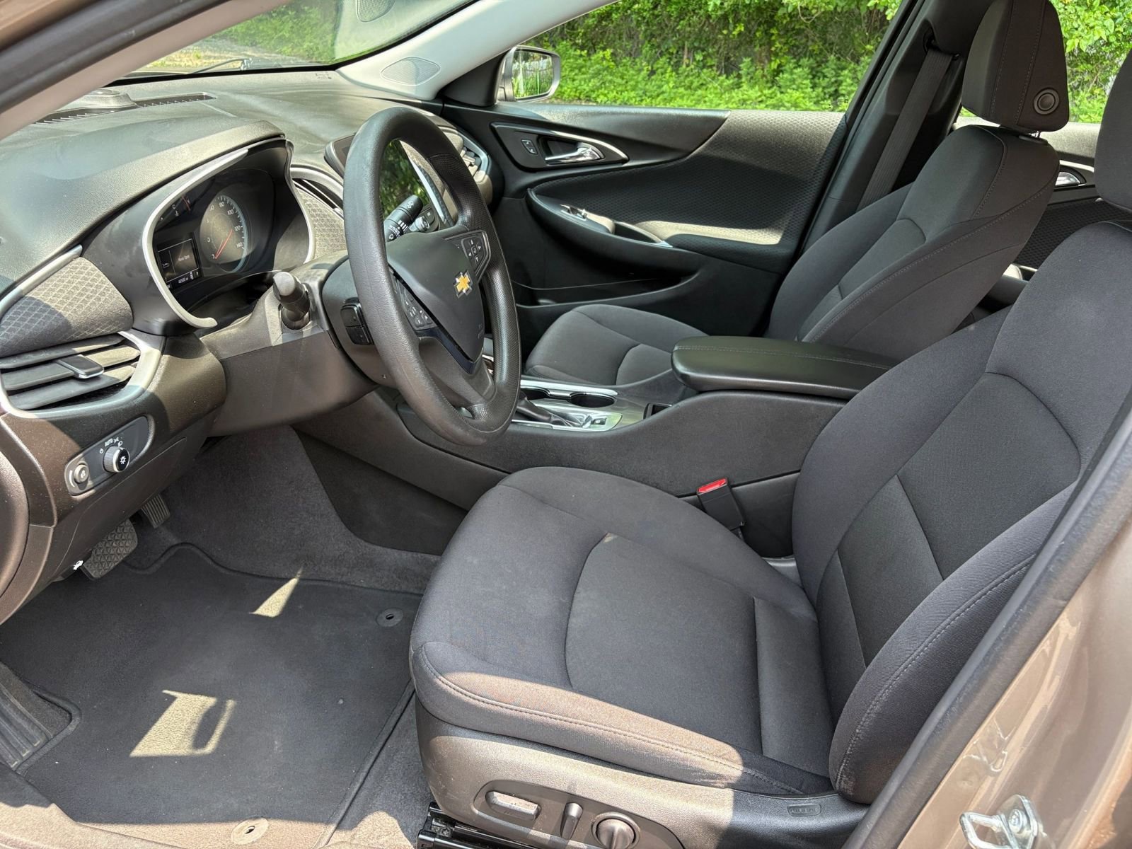 2023 Chevrolet Malibu LT 27