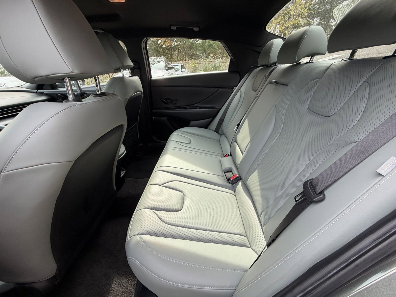 Thumbnail: 2025 Hyundai Elantra - 24